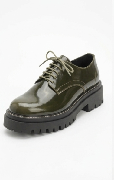 Glossy Emerald Gravita